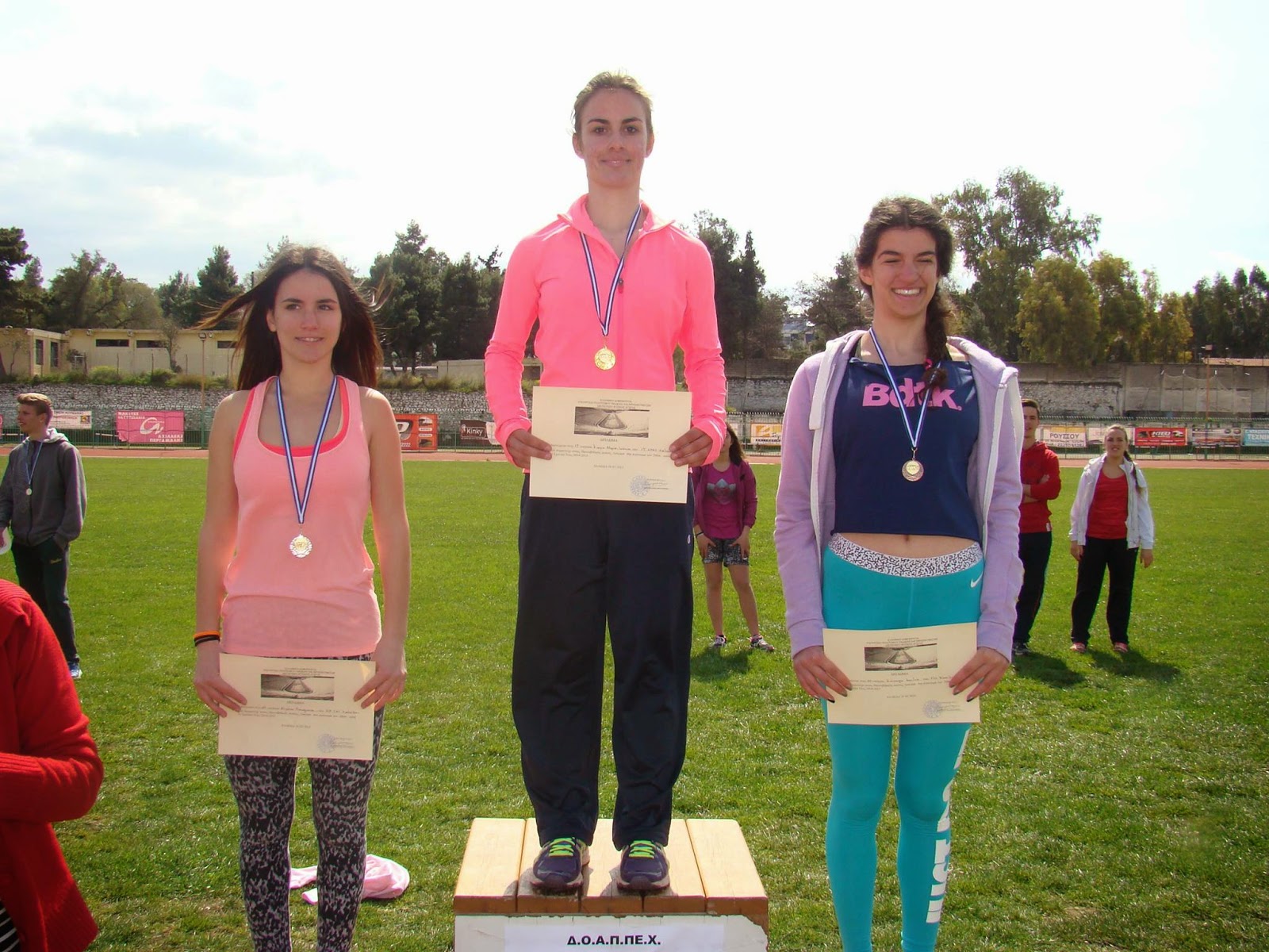 gs2015-056-sxolikoi_lykeion_18032015-003