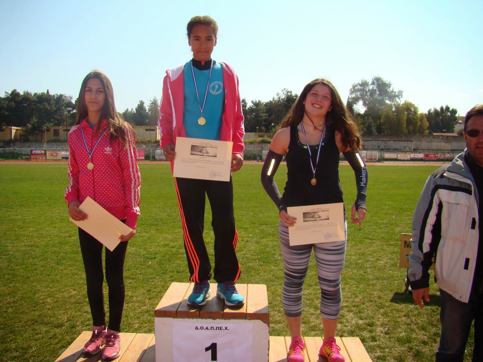 gs2015-057-sxolikoi_gymnasion_19032015-004