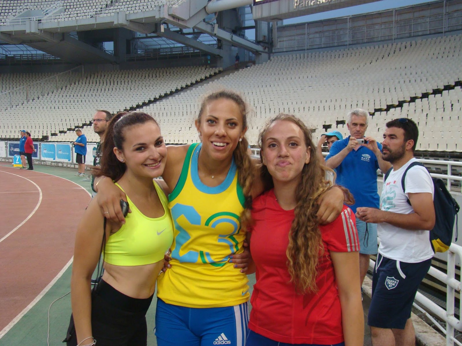 gs2015-068-panellinio_AG_kai_neon_26072015-004