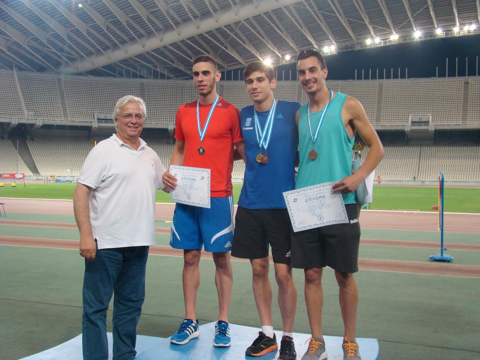 gs2015-068-panellinio_AG_kai_neon_26072015-009