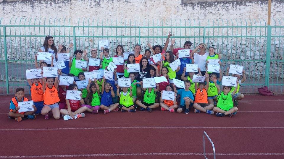 gs2016-100-Kids_athletics_xalkida_15062016-004