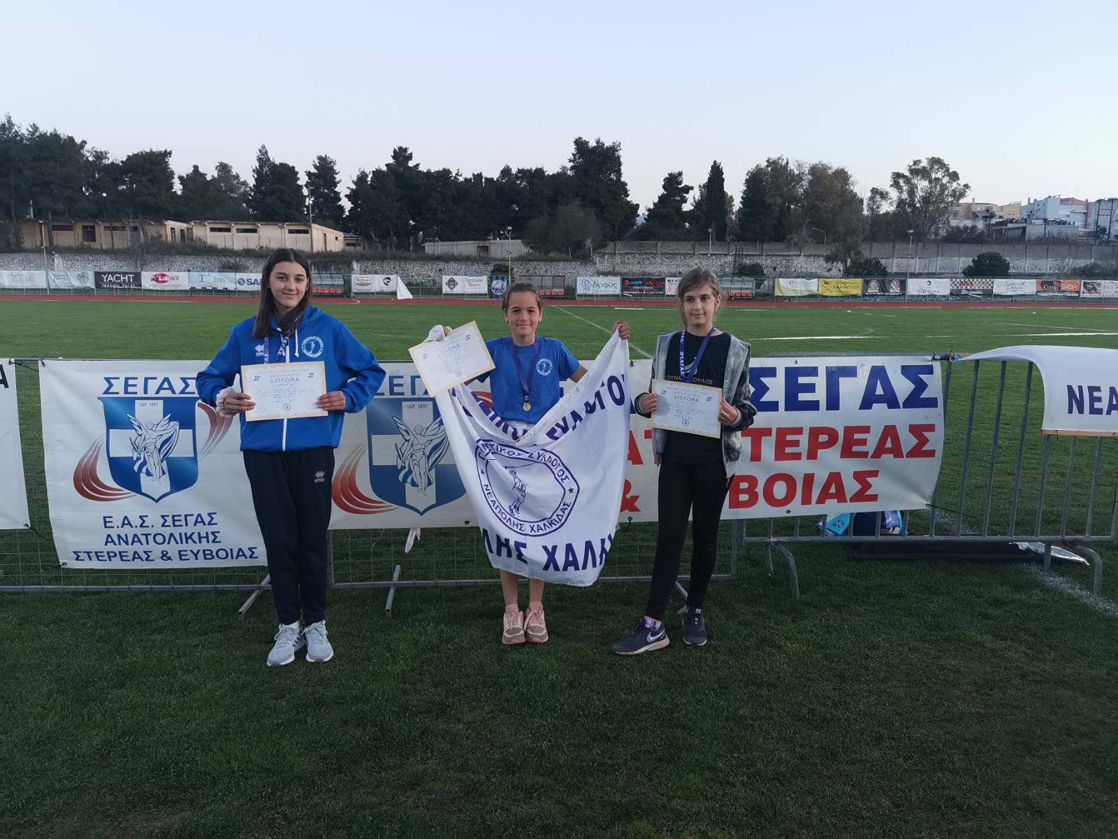 gs2022-289-tetrathlo_a-002