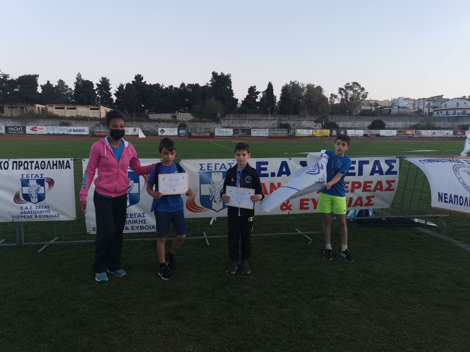 gs2022-289-tetrathlo_a-009