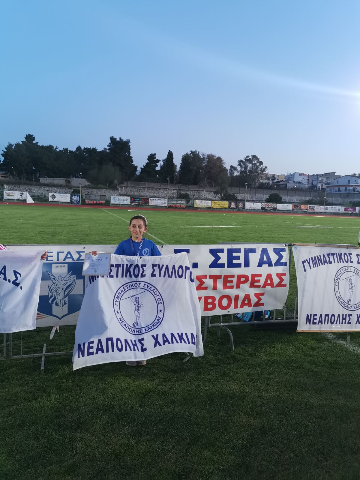 gs2022-289-tetrathlo_a-110